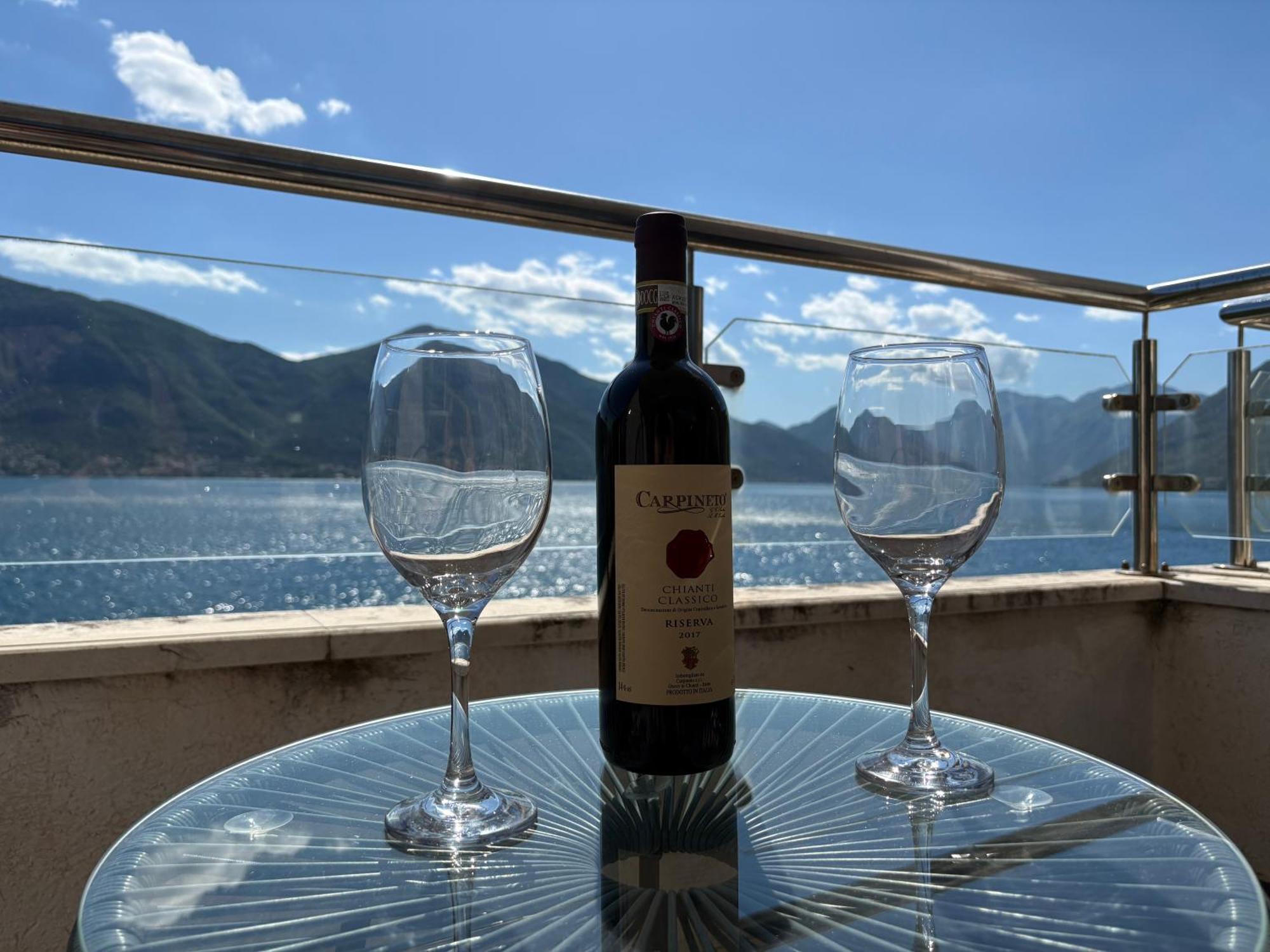 Waterfront Apartment Kotor